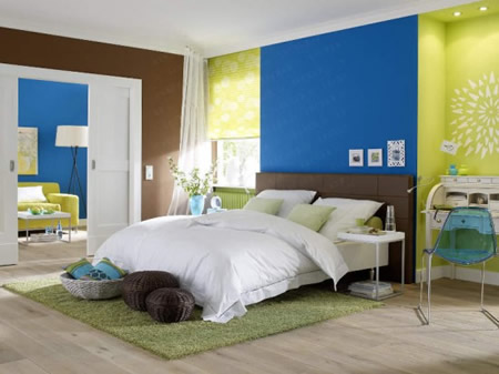 Plavo zelena kombinacija povoljna je na istoku i jugostoku doma, dakle u drvenim sektorima po feng shu-i teoriji