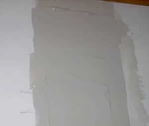 Nakon nanošenja prvog sloja, slijedi sušenje podloge