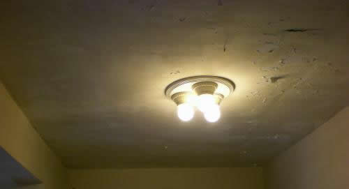 Prije uporabe impregnacije, potrebno je provjeriti kakvoću postojećih premaza. Postoje slučajevi kada su njezini slojevi slabi i labavi, te ih tada treba odstraniti sve do zdrave i čvrste podloge, a saniranu podlogu učvrstiti odgovarajućim impregnacijskim sredstvom